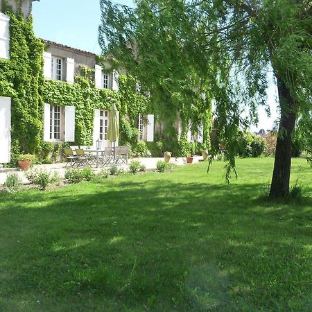 Bed and Breakfast Domaine De La Queyssie Saussignac Exteriér fotografie