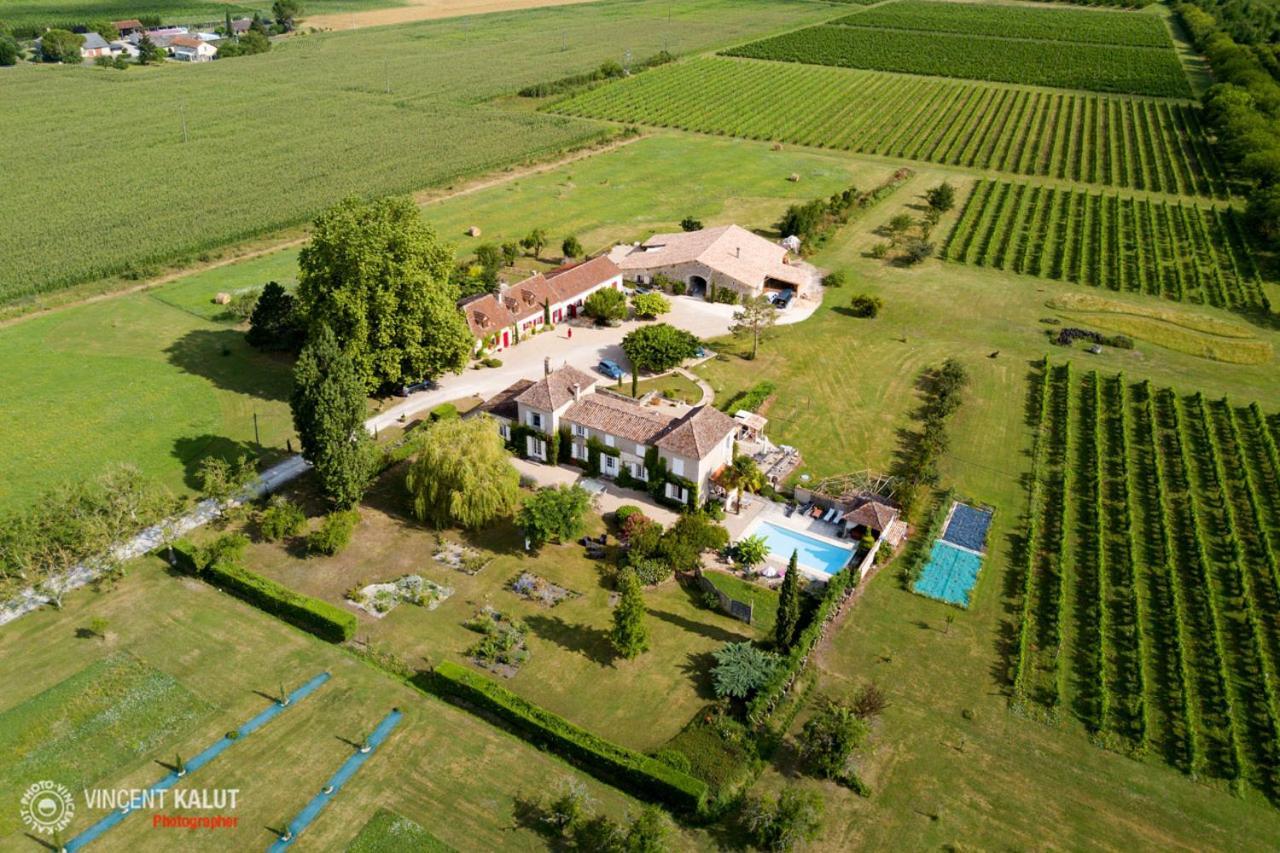 Bed and Breakfast Domaine De La Queyssie Saussignac Exteriér fotografie